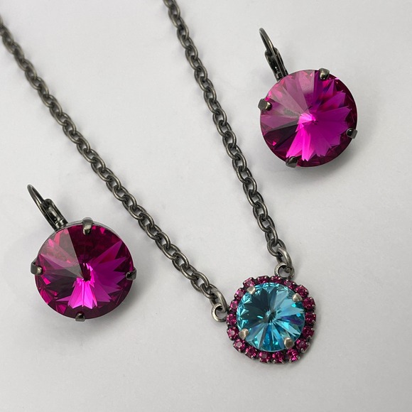 Blue Fuchsia Rivoli Sparkling Rhinestone Necklace Earring Set Similar to Sabika - Picture 7 of 13